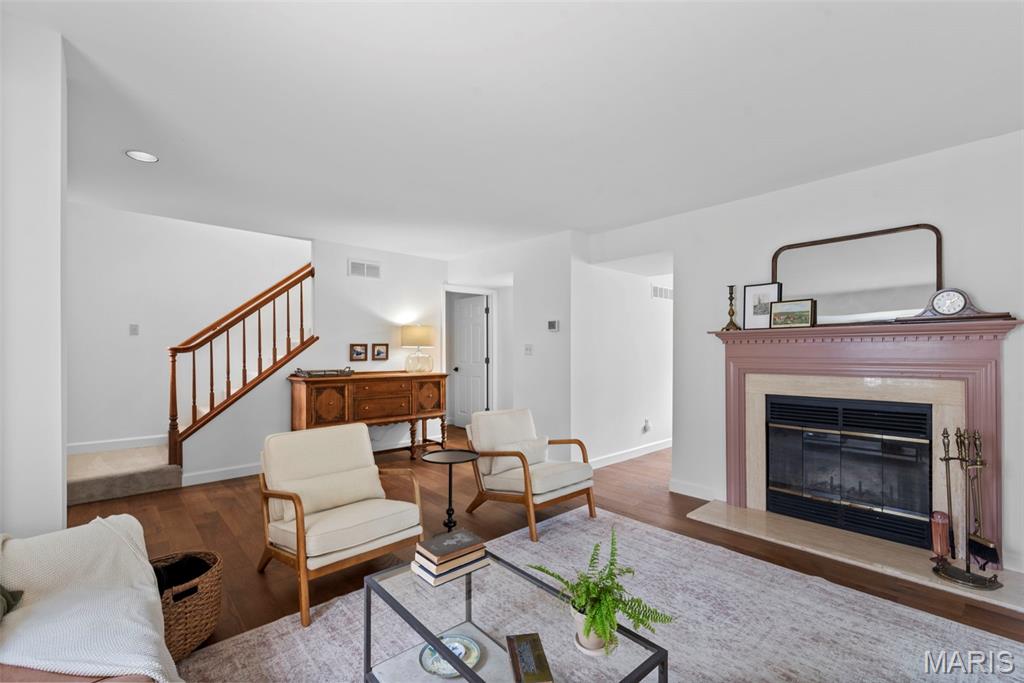 5843 Prince George Ct
