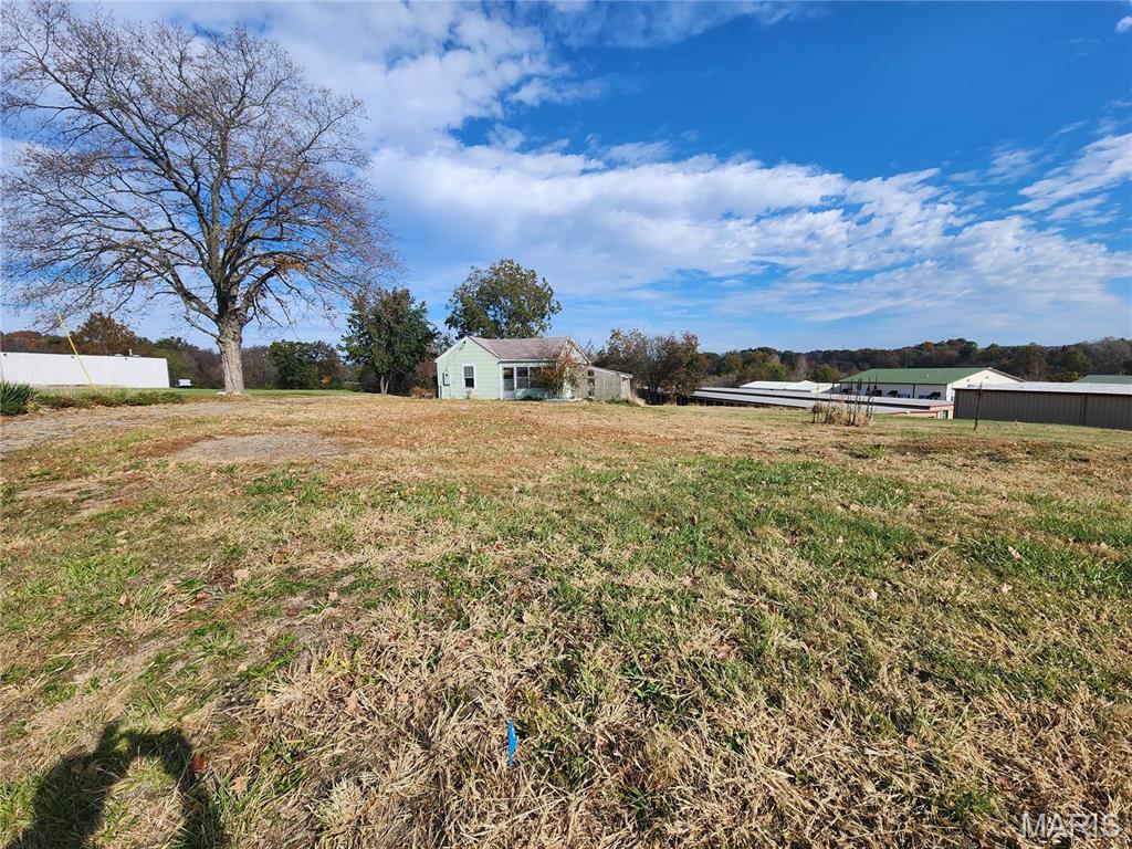 n/a - Commercial Sale