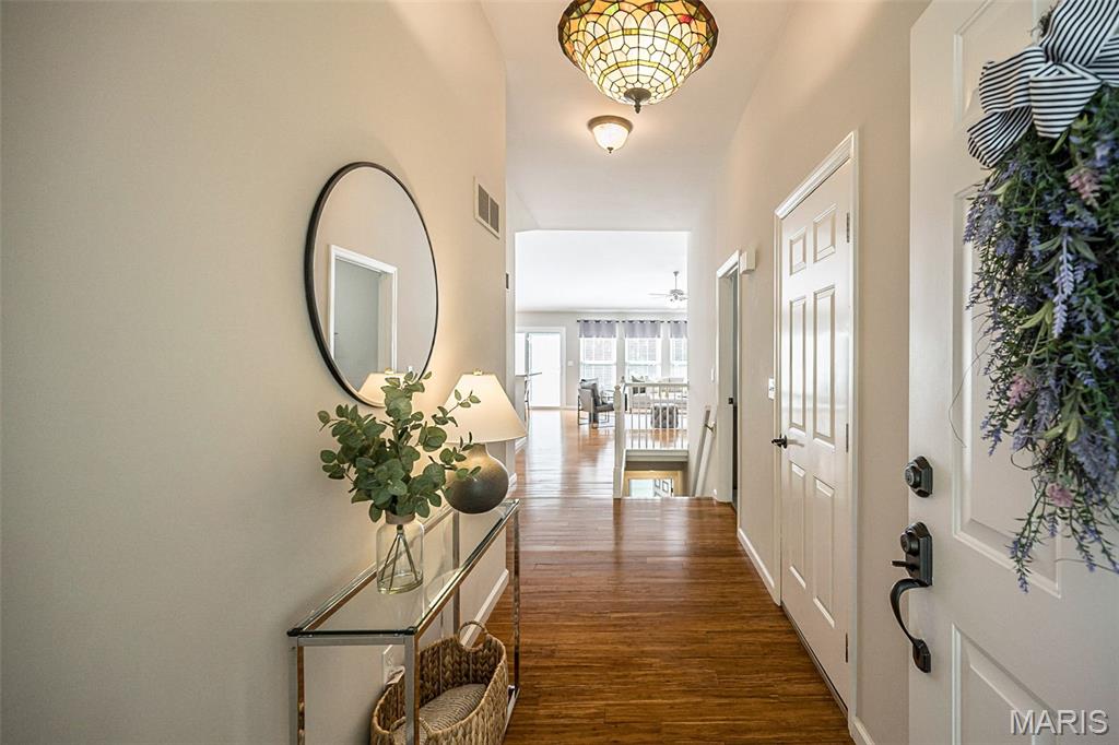 976 Shire Lane