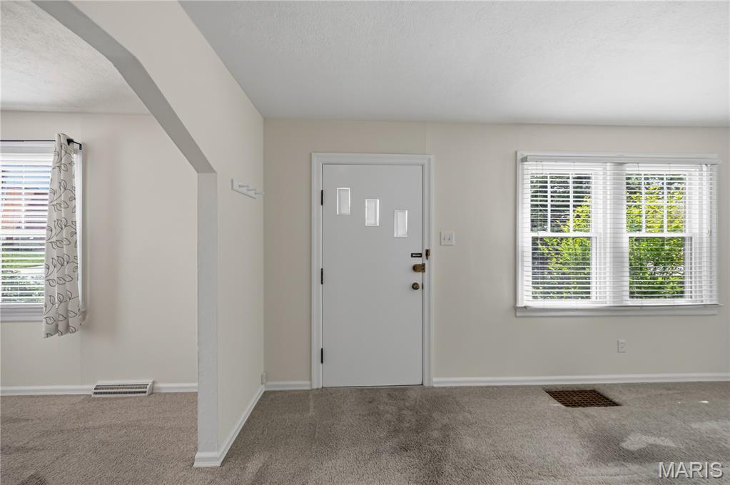 617 Lindenwood Avenue