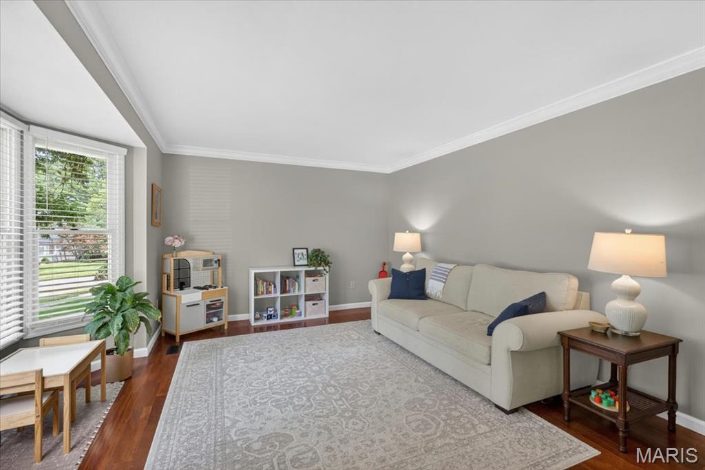 14852 Greenleaf Valley Drive
