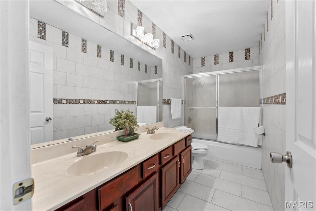 Beacon Hill - Residential Lease