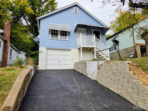 Photo of 7041 Garesche Avenue, Jennings, MO 63136 (MLS # 26068694)
