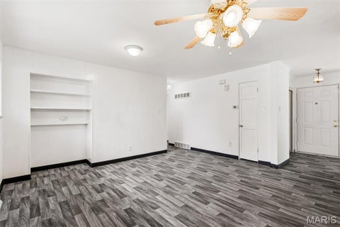 Tiny photo for 41 Harneywold Drive, Ferguson, MO 63136 (MLS # 26042002)