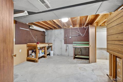 Tiny photo for 2202 White Cedar Court, Chesterfield, MO 63017 (MLS # 25074948)