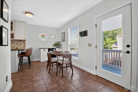 Tiny photo for 558 S Geyer Road, Kirkwood, MO 63122 (MLS # 25066439)
