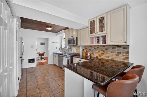 Tiny photo for 558 S Geyer Road, Kirkwood, MO 63122 (MLS # 25066439)