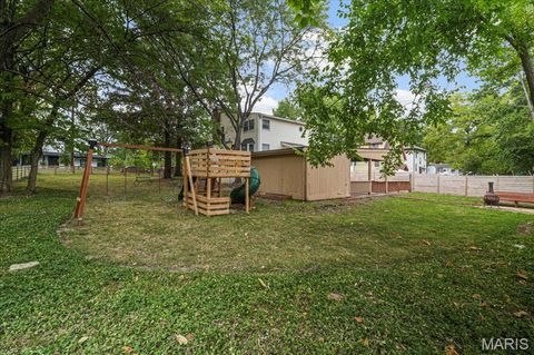 Tiny photo for 558 S Geyer Road, Kirkwood, MO 63122 (MLS # 25066439)