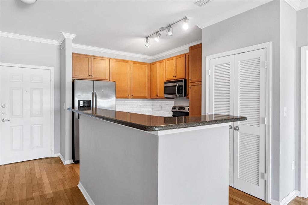 1270 Strassner Drive 3404