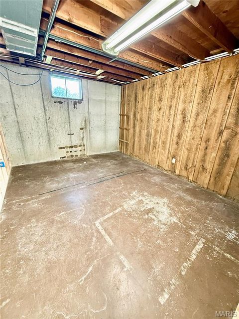 Tiny photo for 14549 Speed Drive, Boonville, MO 65233 (MLS # 26030813)
