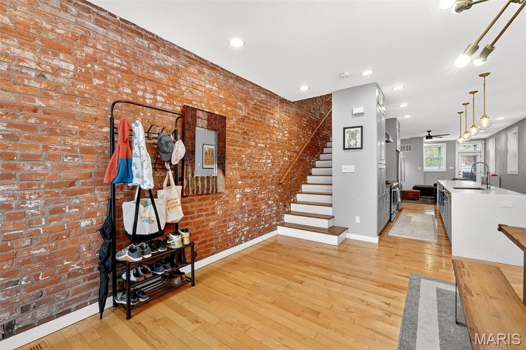 4223-4225 Hartford Street - Residential