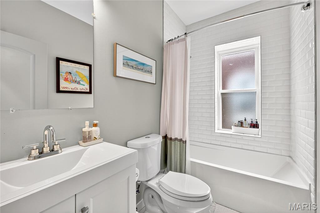 4223-4225 Hartford Street - Residential