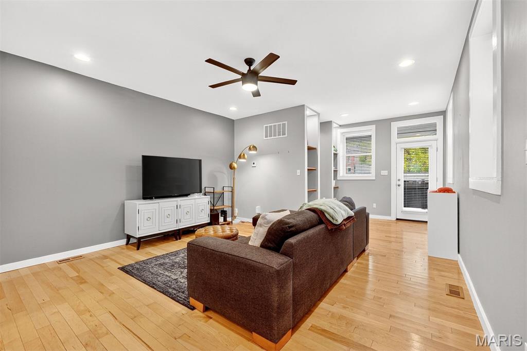 4223-4225 Hartford Street - Residential