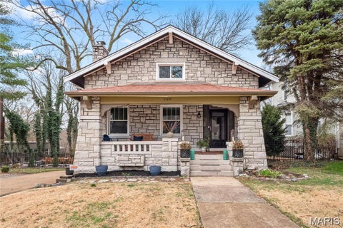 Photo of 1507 McCausland Avenue, St Louis, MO 63117 (MLS # 26057690)