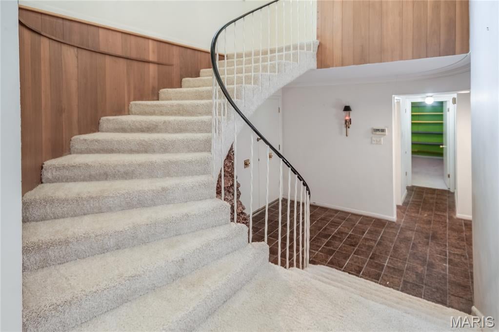 103 Frontenac Forest