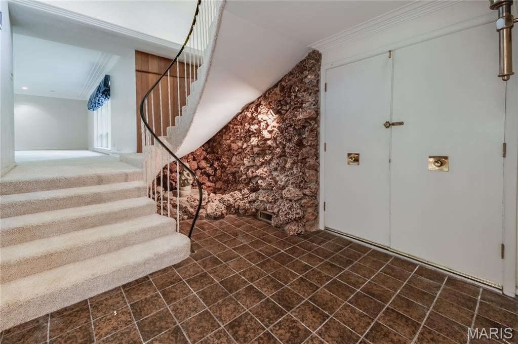 103 Frontenac Forest