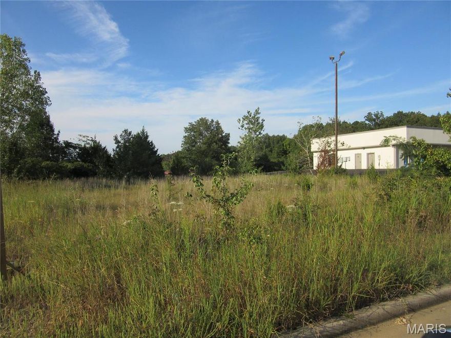 Nice level lot with all utilities available and ready to build on overlooking N. Westwood Location: Retail Center
