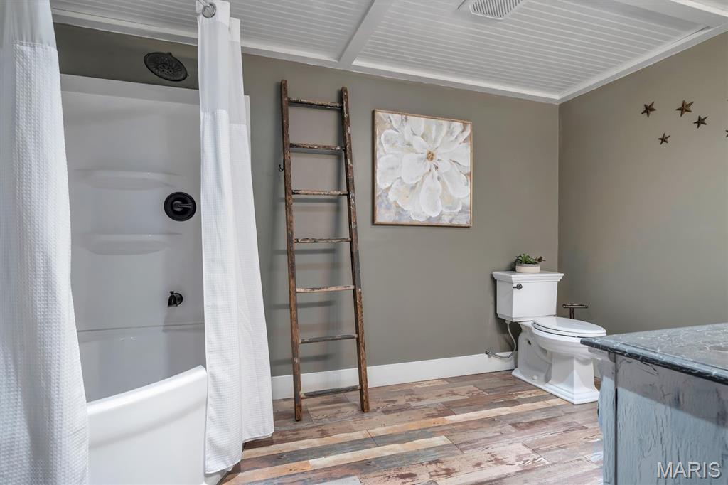 Lsl Harbor Town #1 - Residential