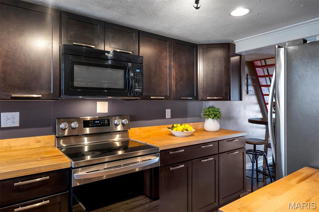 Lsl Harbor Town #1 - Residential