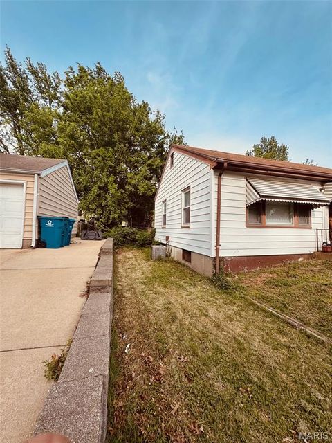 Tiny photo for 2409 Wieck Drive, Jennings, MO 63136 (MLS # 26026732)