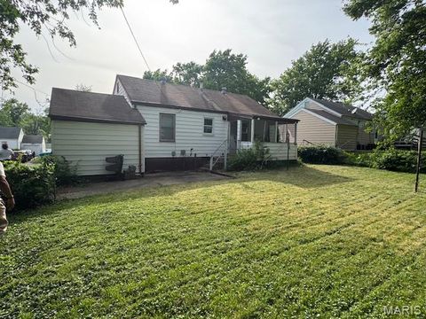 Tiny photo for 2409 Wieck Drive, Jennings, MO 63136 (MLS # 26026732)