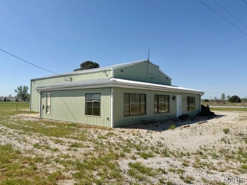 Photo of 328 Booneslick Road, New Florence, MO 63363 (MLS # 26023949)