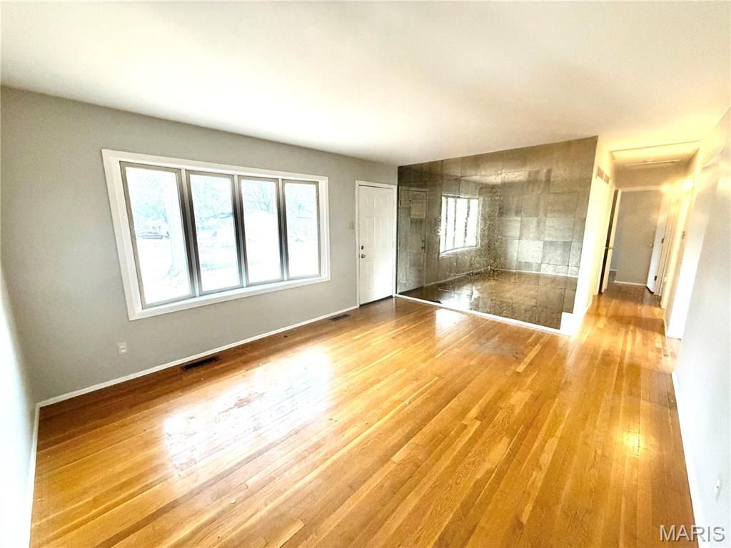 Photo of 1716 Atmore Drive, Dellwood, MO 63136 (MLS # 26003303)