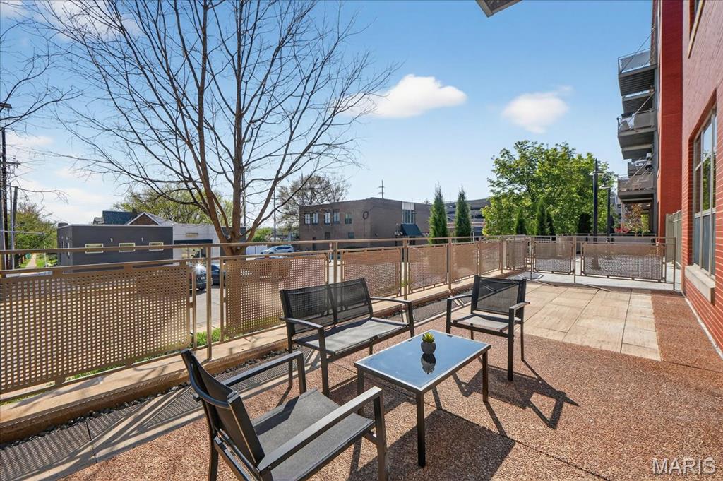 Hi-Pointe Lofts A Condo The - Residential