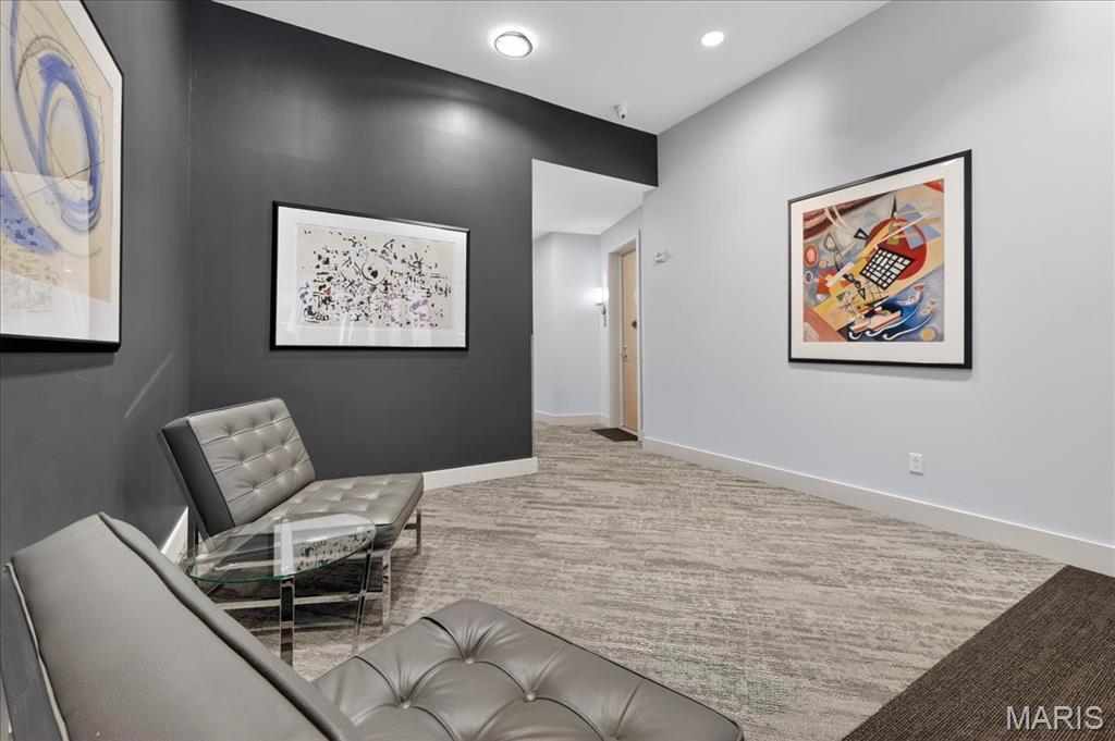 Hi-Pointe Lofts A Condo The - Residential