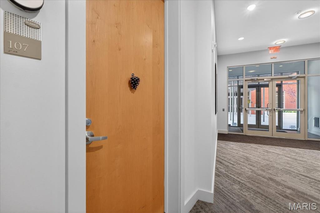 Hi-Pointe Lofts A Condo The - Residential