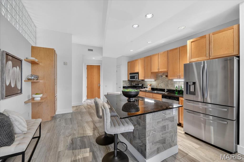 Hi-Pointe Lofts A Condo The - Residential