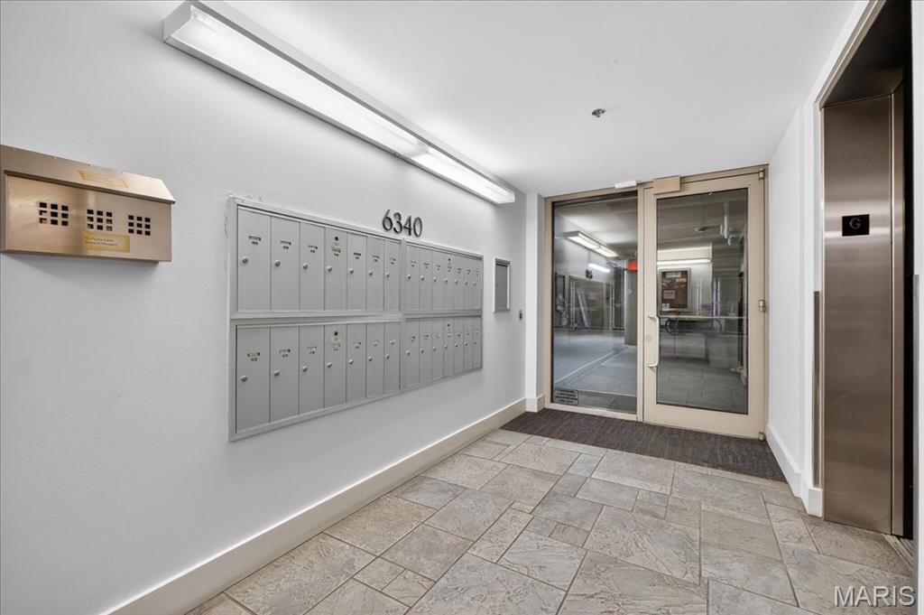 Hi-Pointe Lofts A Condo The - Residential