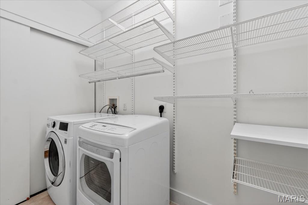 Hi-Pointe Lofts A Condo The - Residential