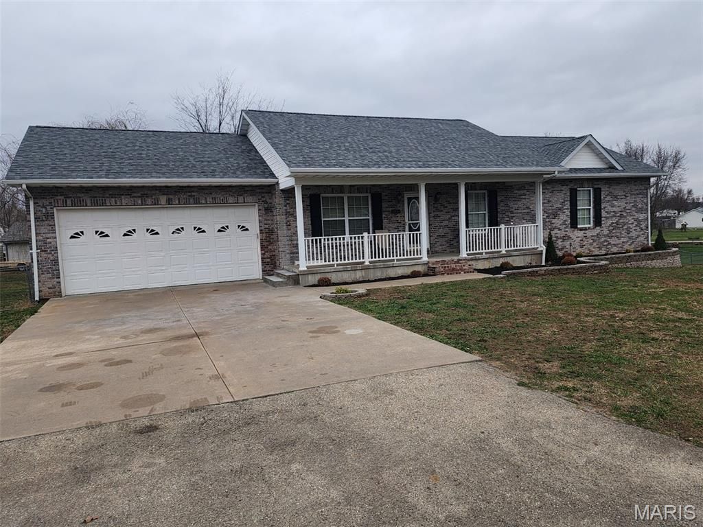 Photo of 96 Fox Drive, Farmington, MO 63640 (MLS # 26019006)