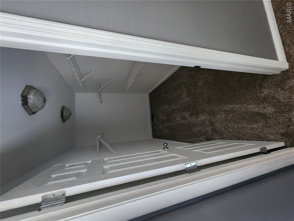 Hunters Rdg Ph Five - Residential