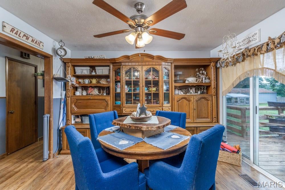 Picture for the property 26043141, 4 beds, 3 baths