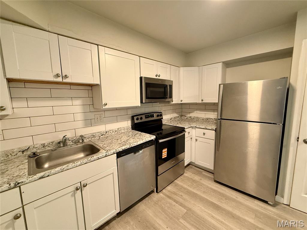 7601 Hazelcrest Drive B