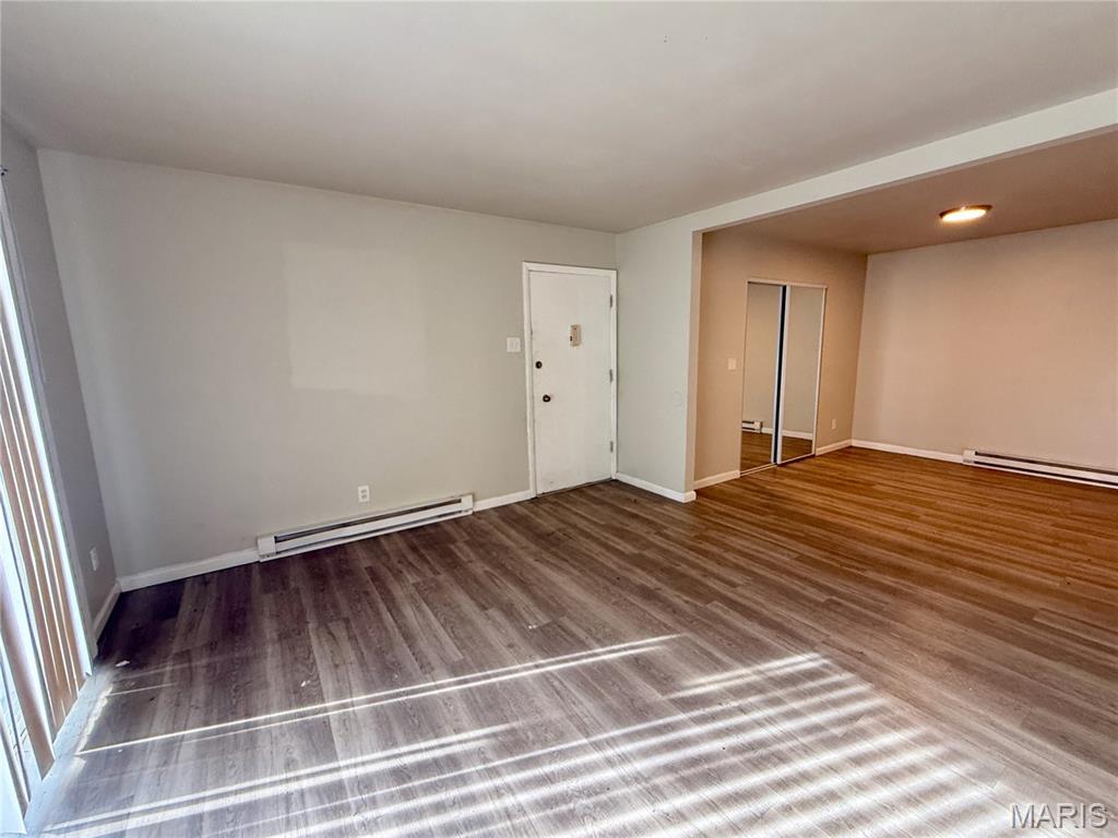 Hazelcrest Condo - Residential