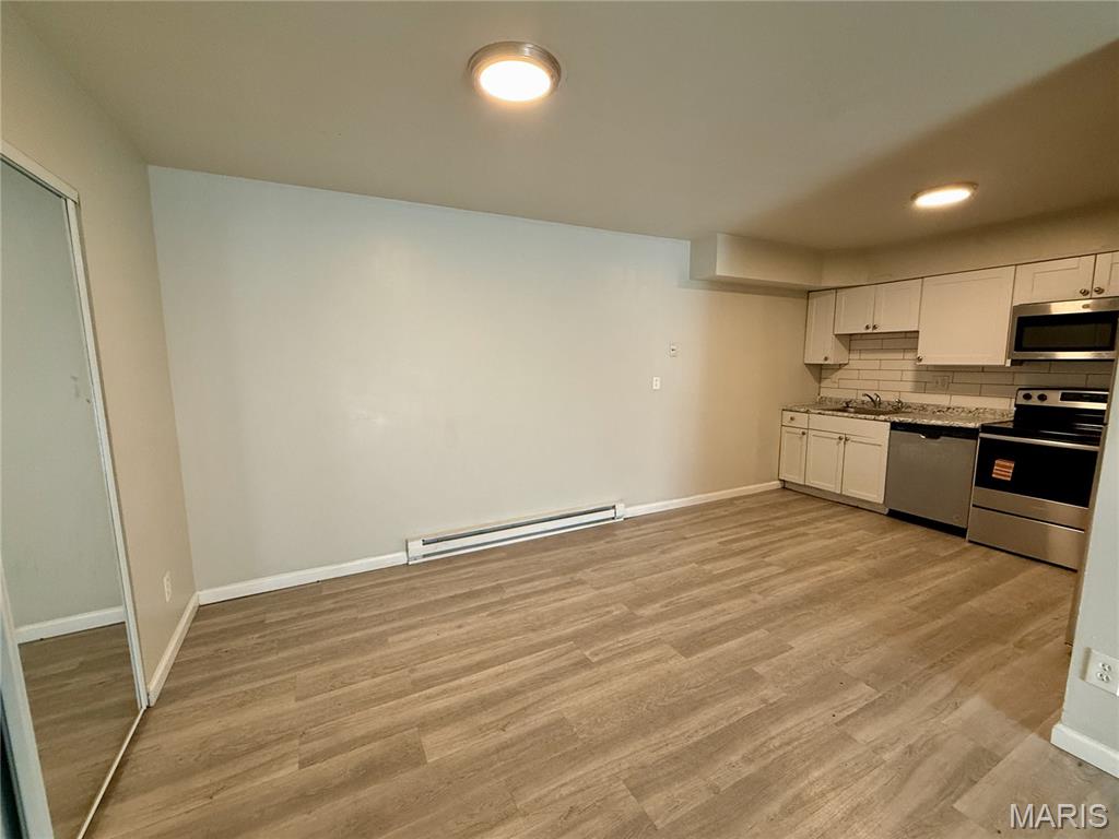 Hazelcrest Condo - Residential