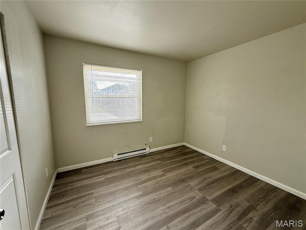 Hazelcrest Condo - Residential