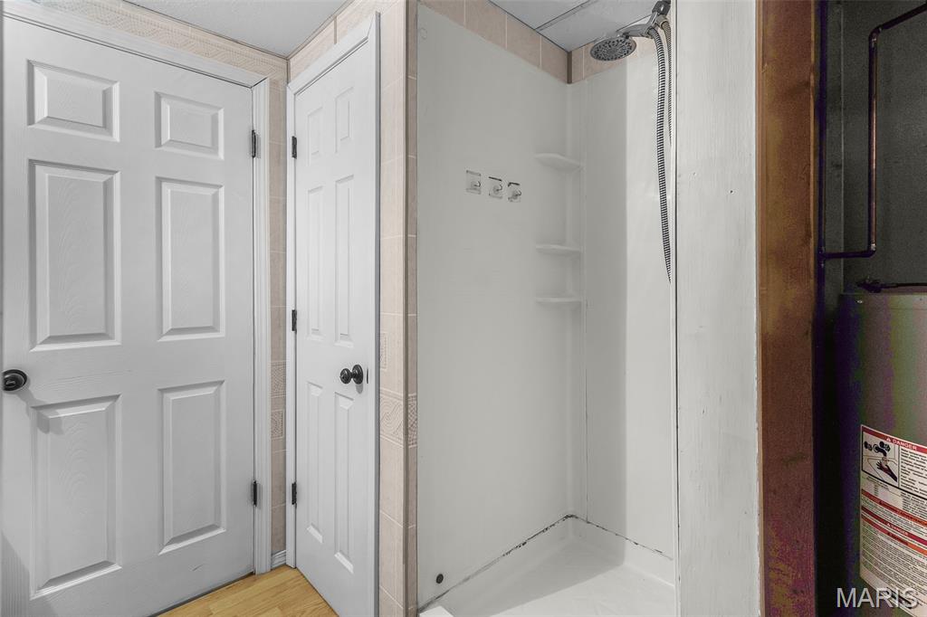 Greenwood 01 - Residential