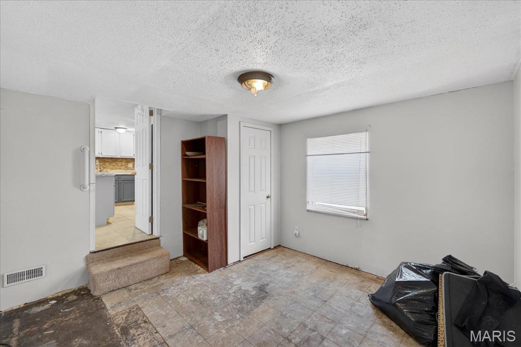 Lakeland Retreat - Residential