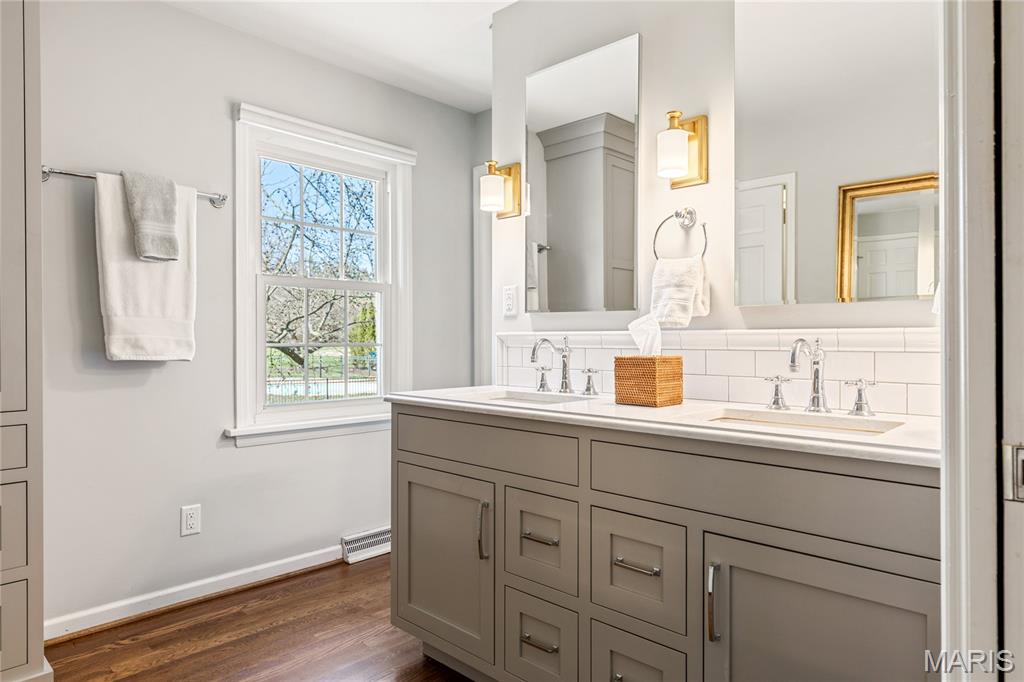 Westmoor Place - Residential