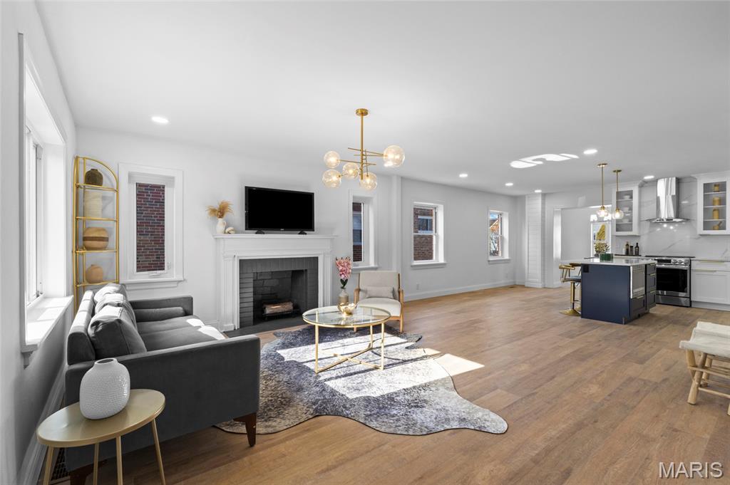 6409 Sutherland Avenue