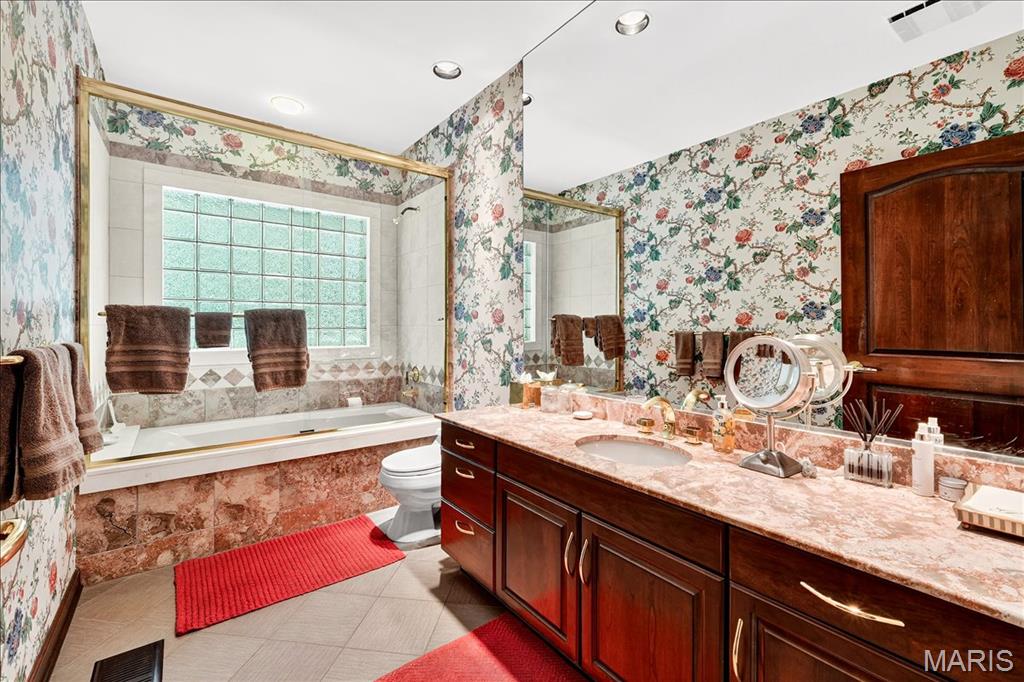 Pacland Place First Add - Residential