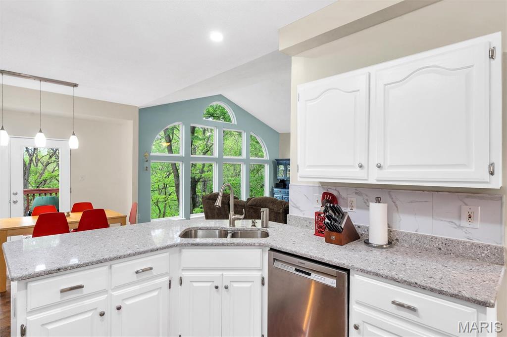 Lake Forest Estates - Residential