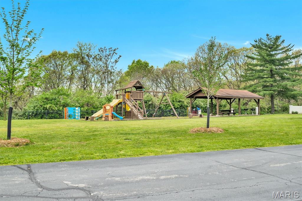 Lake Forest Estates - Residential