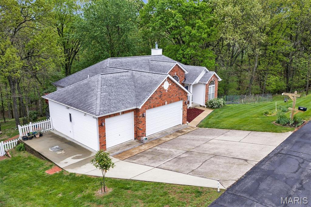 Lake Forest Estates - Residential