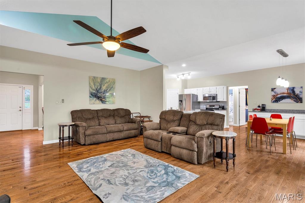 Lake Forest Estates - Residential