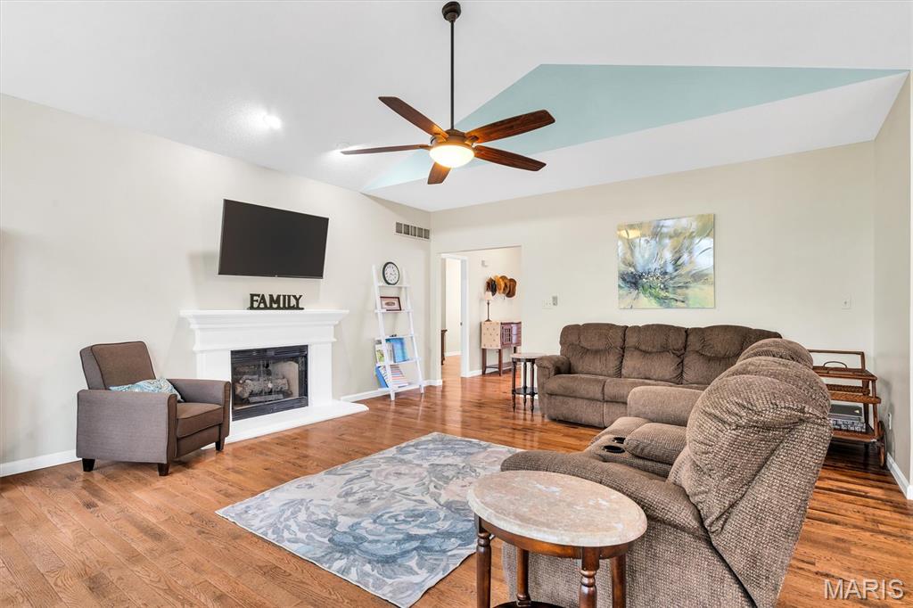 Lake Forest Estates - Residential